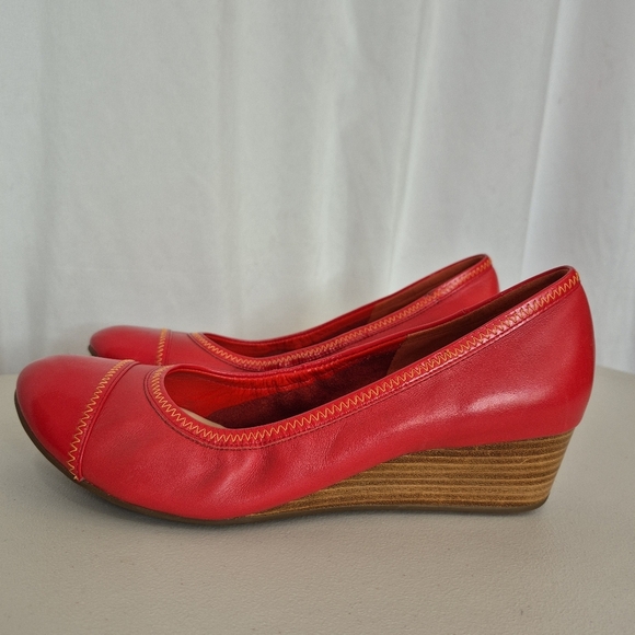 Cole Haan + Nike Air Red Leather Patent Cap Toe Milly Ballet Wedge Pump- Size 10 - Picture 4 of 16